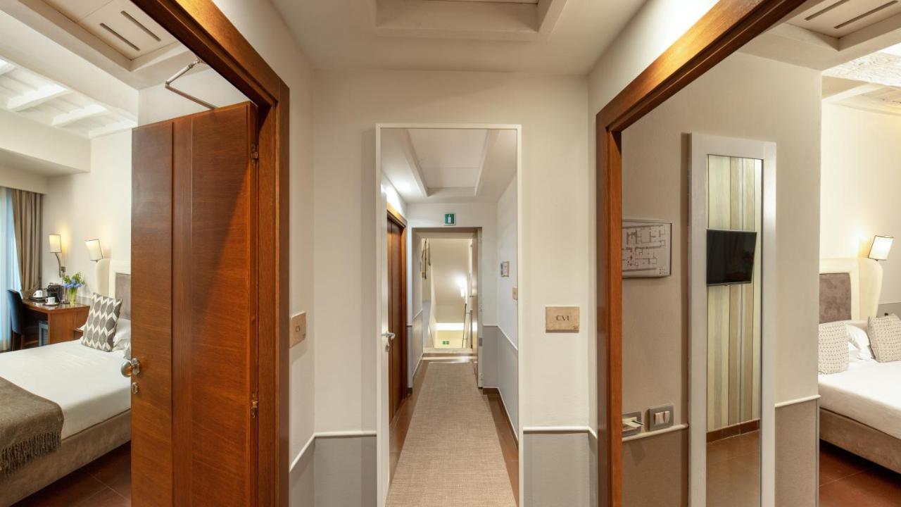 Condotti Palace Рим Екстериор снимка