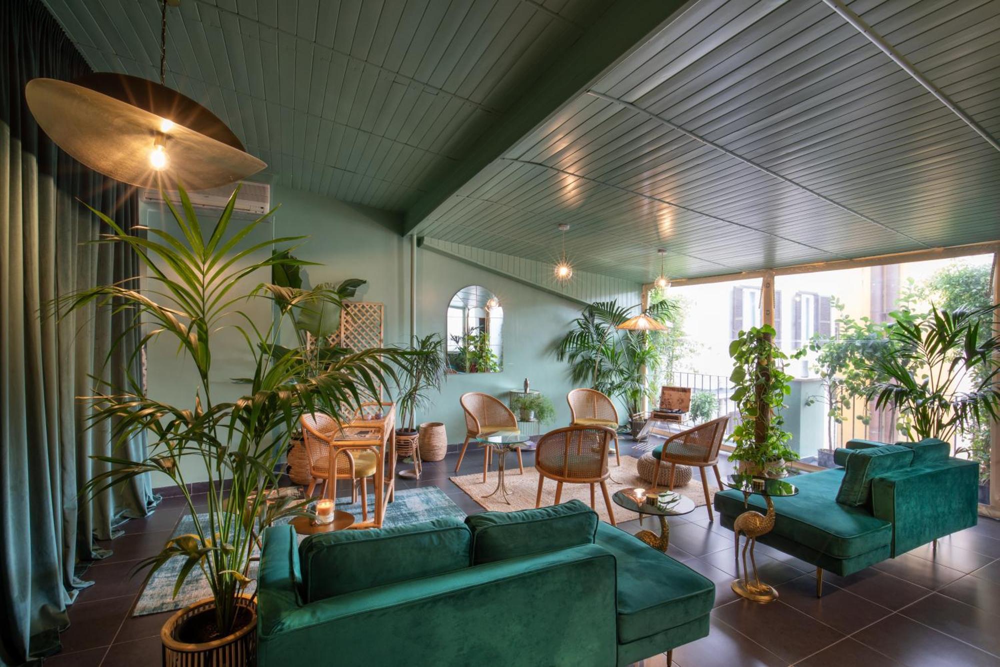 Condotti Palace Рим Екстериор снимка